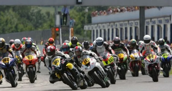 Trofeo Italiano Amatori e Michelin Power Cup al via a Misano