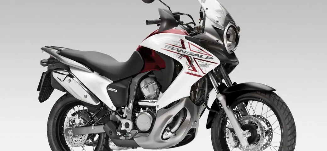 Nuova Honda Transalp: appuntamento ad EICMA 2021?