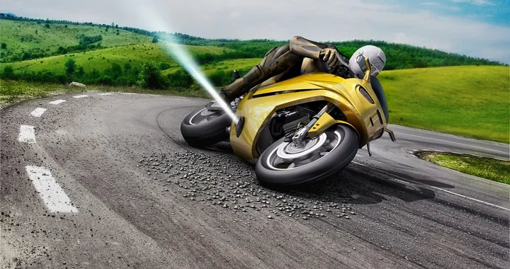 Bosch: le innovazioni per moto e scooter nel campo della sicurezza