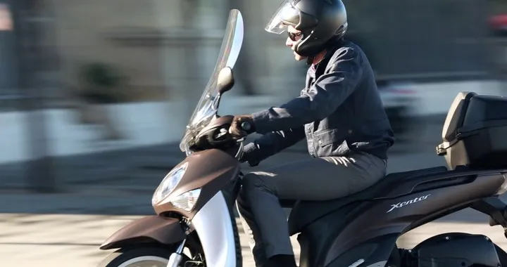 Yamaha Xenter 125 e 150 MY 2015