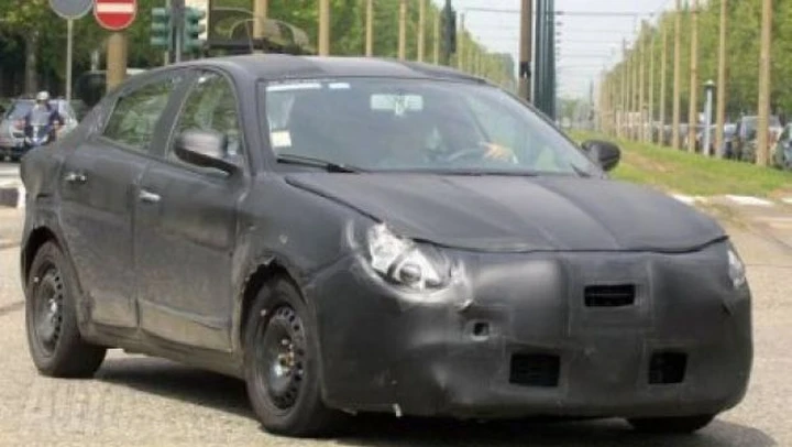 Alfa Romeo Milano: mostrata in segreto la versione definitiva