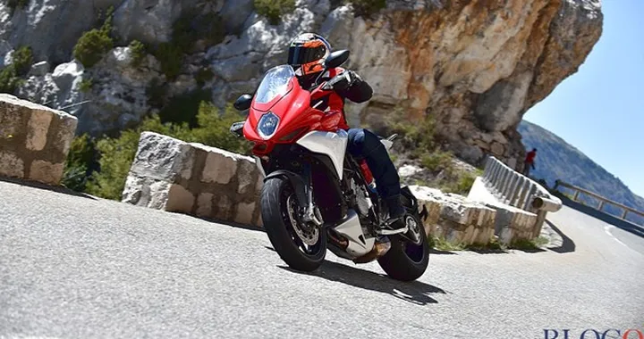 MV Agusta Turismo Veloce 800: la prova su strada [Video]