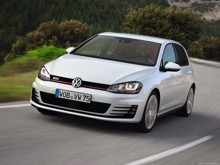 Nuova Volkswagen Golf GTI: sarà potente quanto l'attuale Golf R?
