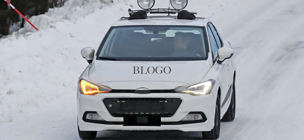 Nuova Seat Ibiza: foto spia sulla neve