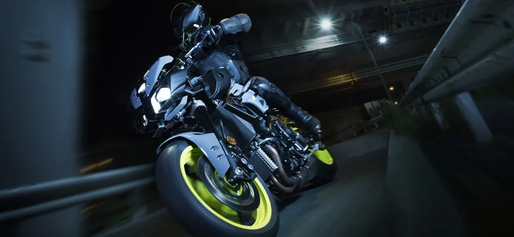 Yamaha MT-10: svelati i dati tecnici ed il prezzo