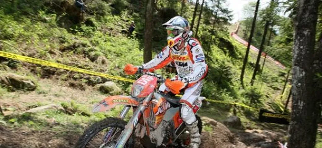 Enduro: Ivan Cervantes torna in KTM