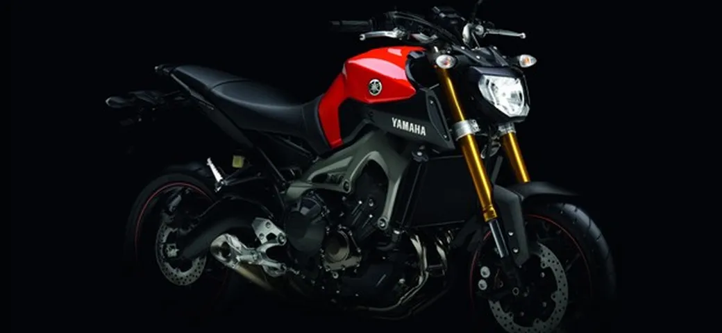 Yamaha MT-09 a settembre in Italia a 7.890 €