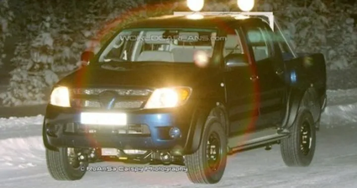 Foto spia del nuovo Volkswagen Taro