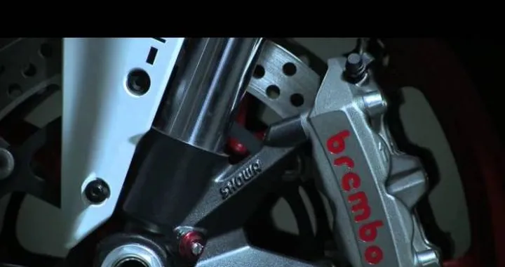 Video emozionale Ducati 848 Evo e 1198 SP, backstage del test di Imola