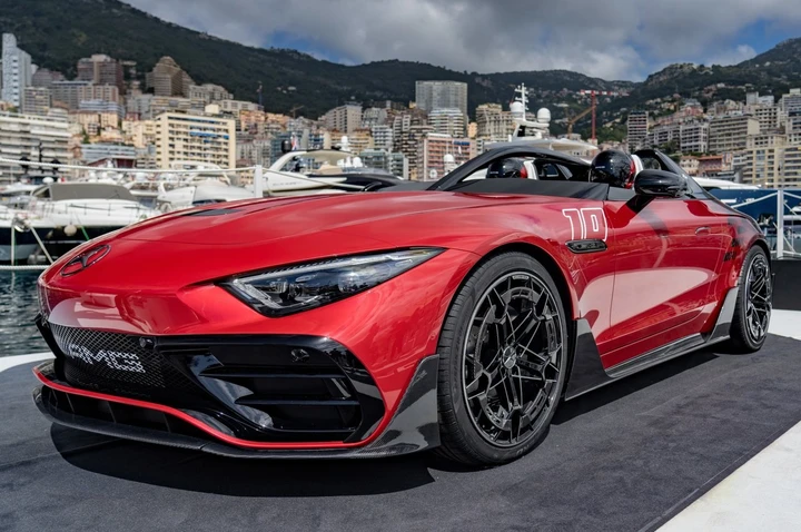 Mercedes-AMG PureSpeed: l'hypercar da collezione che evoca la Formula 1