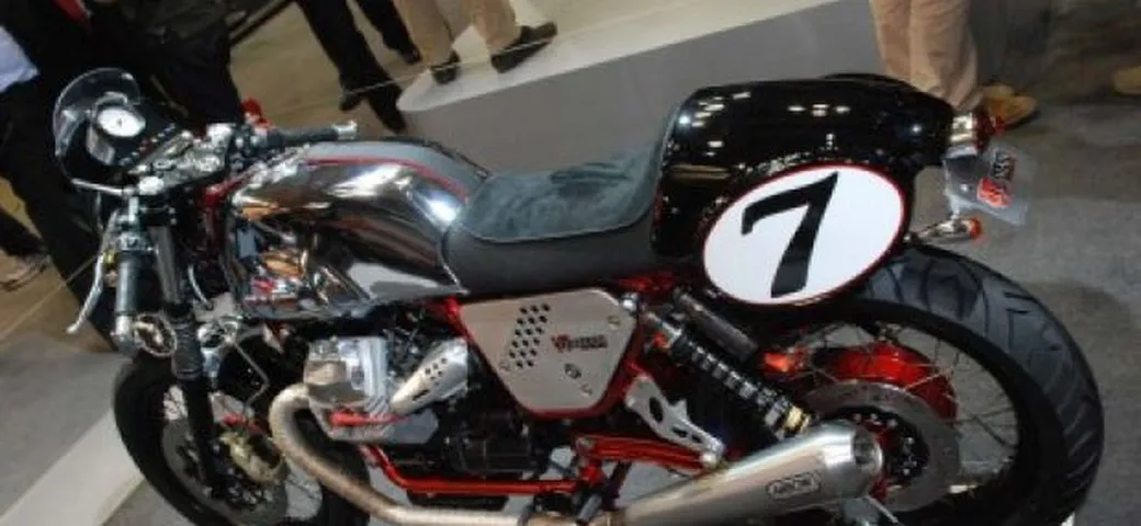 La Moto Guzzi V7 Clubman Racer in vendita da ottobre?