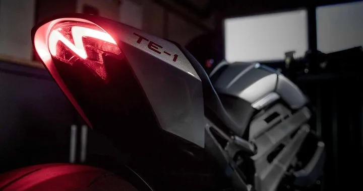 Triumph TE-1, completata l'ultima fase: il 12 luglio la presentazione