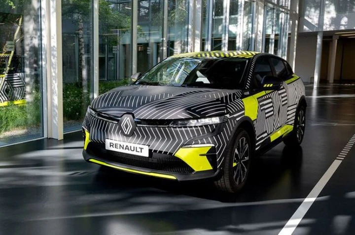 Renault Mégane E-Tech: pronta al debutto la nuova elettrica francese