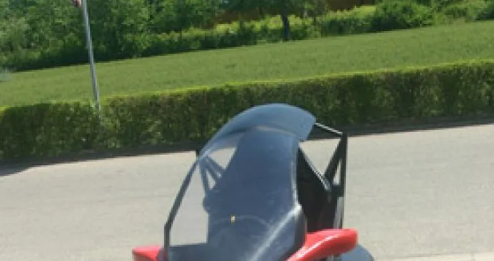 Tercyclo, tre ruote monoposto compatto ed ecologico