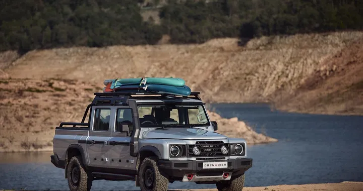 Ineos Grenadier Quartermaster: debutta il nuovo pick-up al Festival of Speed 2023 [FOTO]
