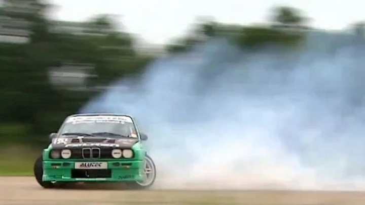 Drift da record: il più veloce al Mondo a 179.59 km/h