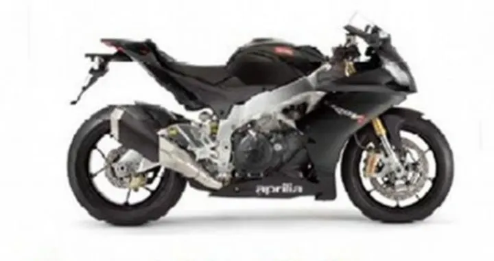 Aprila RSV4 R APRC: elettronica da gara anche per il modello base?