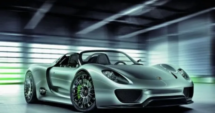 Porsche 918 Spyder: costerà 500.000 euro