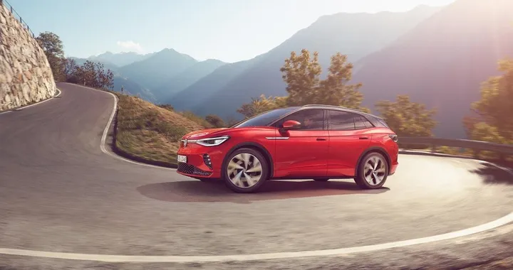 Volkswagen ID.4 GTX: via alle ordinazioni, prezzo da 54.650 euro