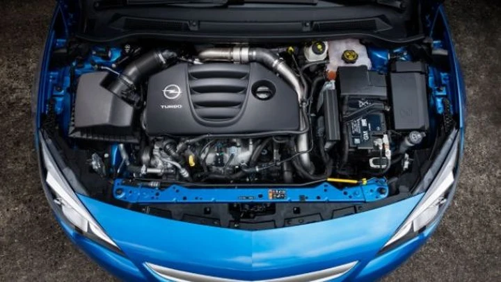 Opel: il motore dell'Astra OPC vanta una coppia specifica di 200,2 Nm/l!