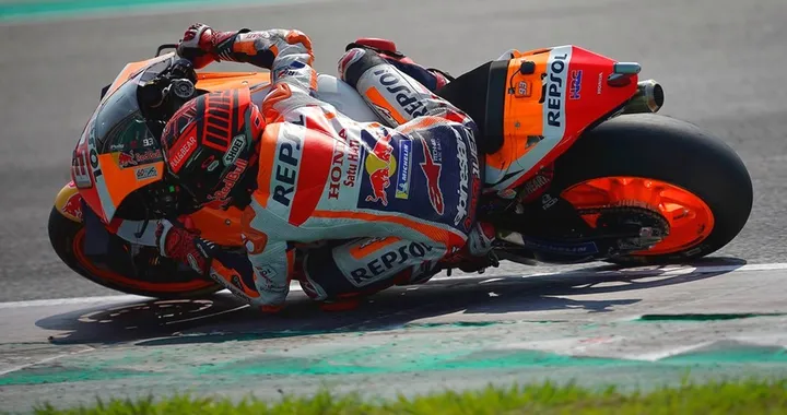 MotoGP, Marquez non perdona:  trionfo super nella “tana del lupo”