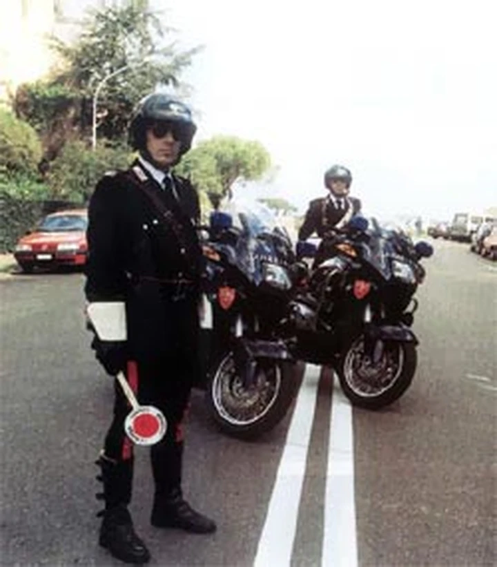 Tutti in piazza contro la legge 168/2005
