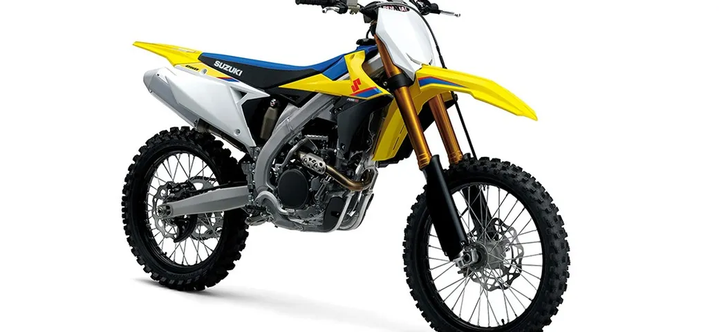 Nuova Suzuki RM-Z250 2019: rinnovata dentro e fuori