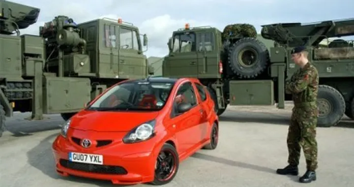 Toyota Aygo Banzai: dalla Gran Bretagna l'ultima follia per la piccola giappo