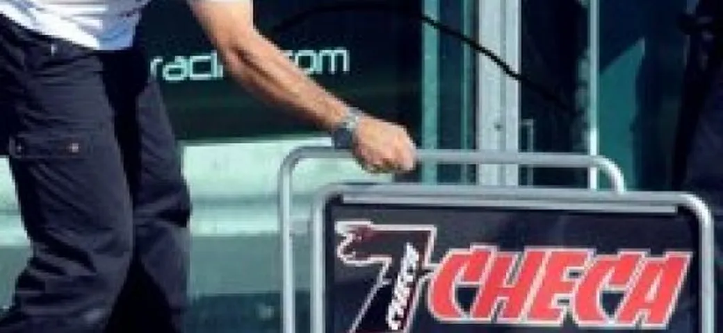 Checa-Ducati, festa iridata con 