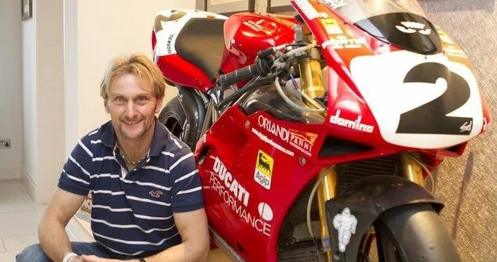 Carl Fogarty: "Ai miei tempi la centralina elettronica era il polso!". Su Rossi: "Sarebbe in testa se togliessero l'elettronica"