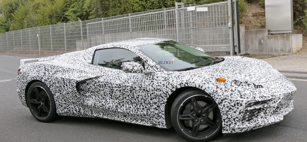 Chevrolet Corvette C8: il debutto slitta di 6 mesi per problemi tecnici