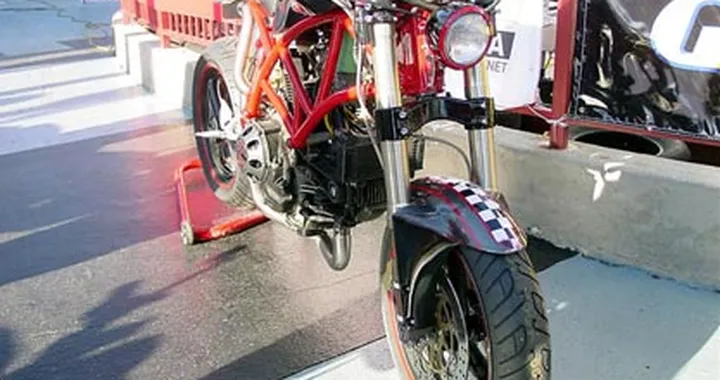 MotoMaxy Gina
