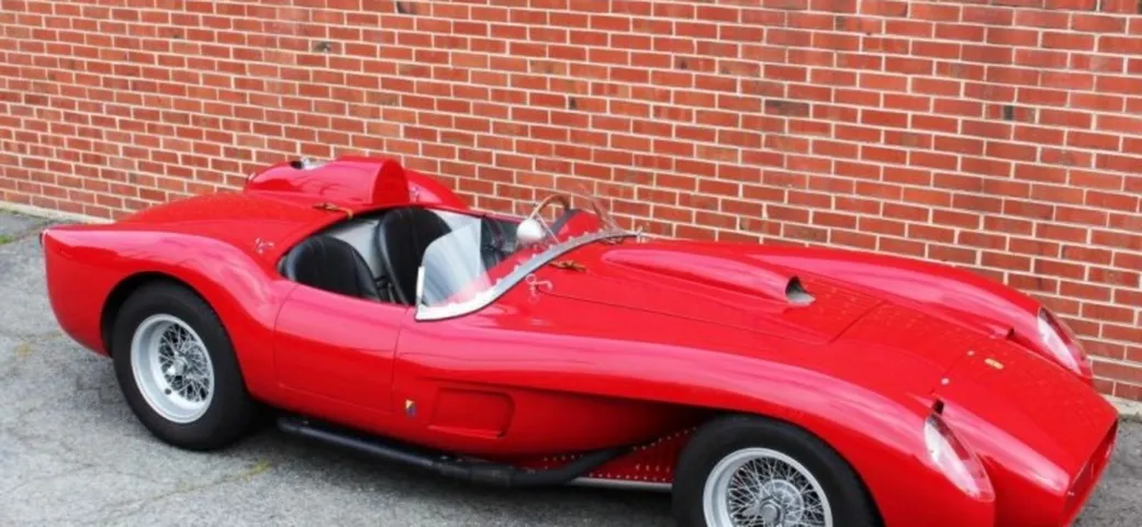 Ferrari 250 Testa Rossa: la replica da mezzo milione di dollari
