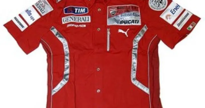 Asta benefica Riders4Riders: camicia Ducati autografata da Rossi