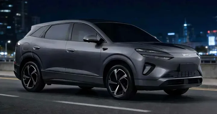 BYD, nuovo ibrido plug-in con autonomia record di 220 km in EV