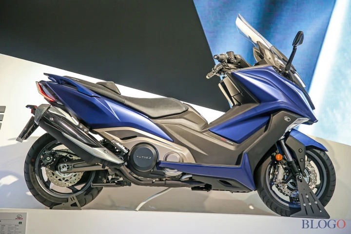 Kymco XCITING S 400 2018 [Foto e Video]