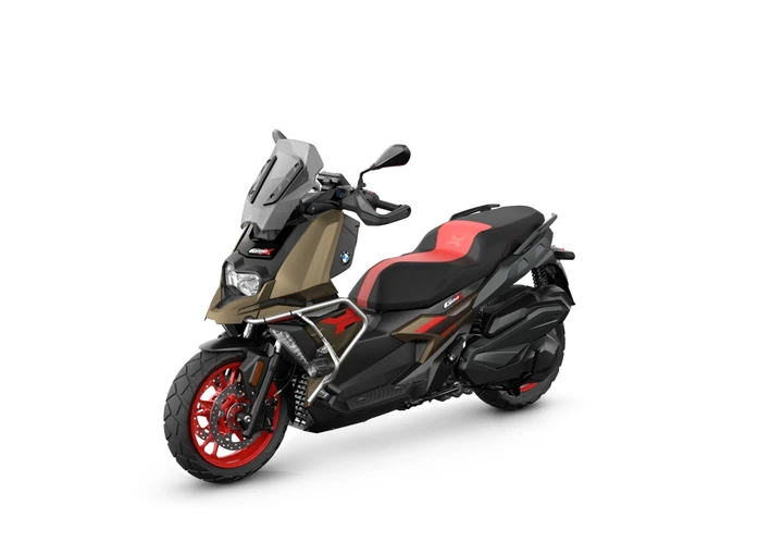BMW C 400 X e C 400 GT: aggiornamenti tecnologici e comfort premium