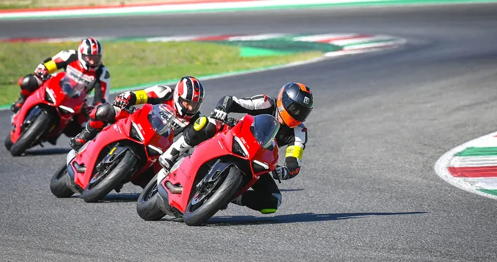 Ducati Riding Experience 2023: tutte le info