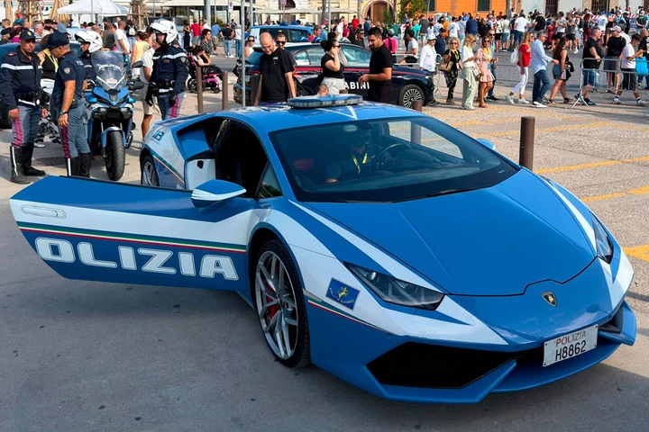 Lamborghini Huracán della Polizia, il V10 dei record: 377.000 km e continua a stupire