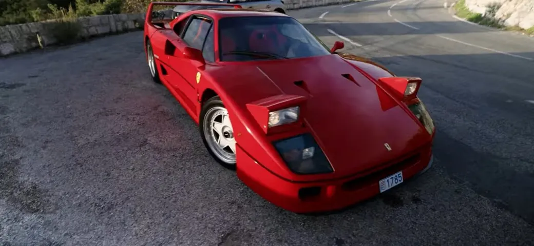 Nico Rosberg prova la Ferrari F40 sulle strade di Monte Carlo