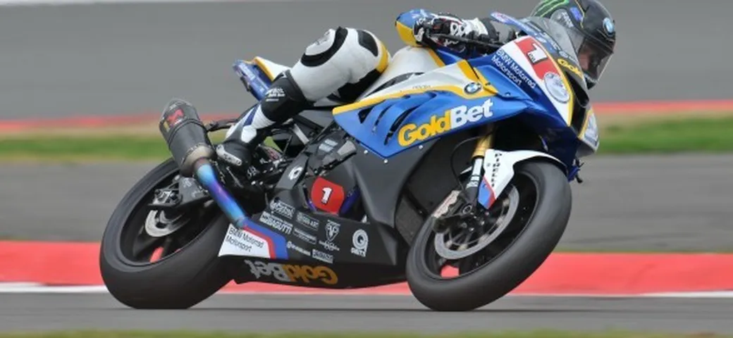STK 1000, Silverstone: Barrier in pole davanti a Canepa e La Marra