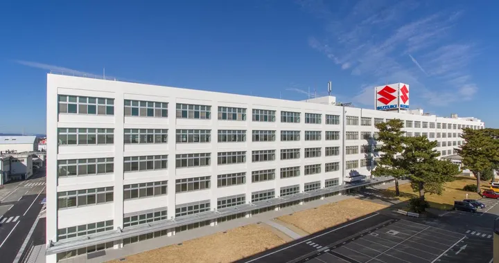 Suzuki: il fatturato della divisione Motocicli è aumentato del 31,4%