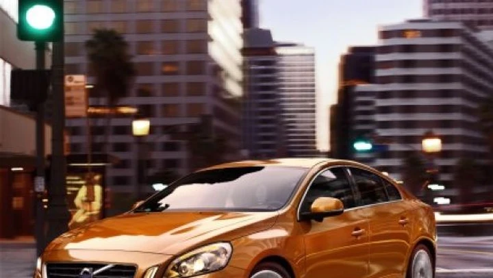 Volvo: nuovi propulsori diesel D2, D3 e D4 per tutta la gamma 2011