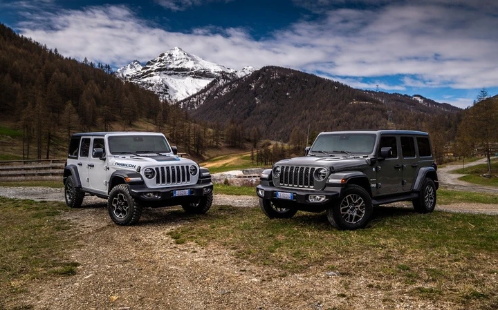 Jeep Wrangler 4xe: motori ibridi plug-in, autonomia, uscita