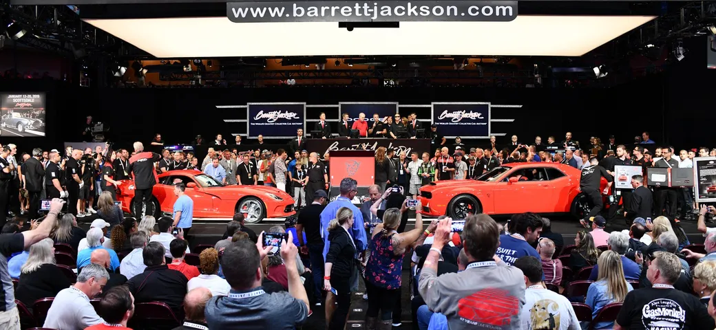 Dodge: le ultime Challenger SRT Demon e Viper battute all’asta