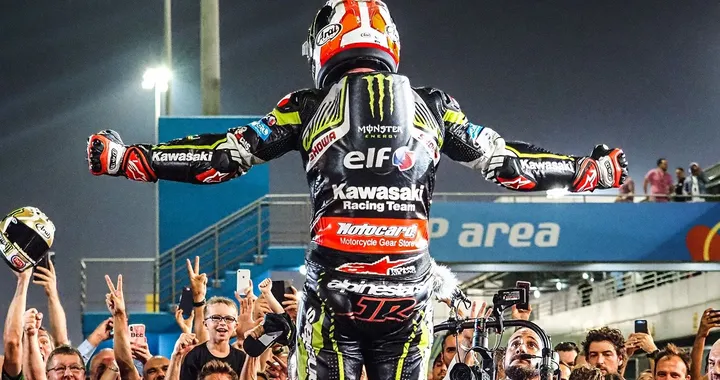 Jonathan Rea: "Sono credente, ecco perché guardo sempre il Cielo"
