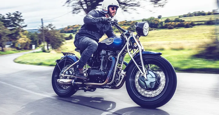 Praga presenta l'esclusiva ZS 800 da 86.000 euro