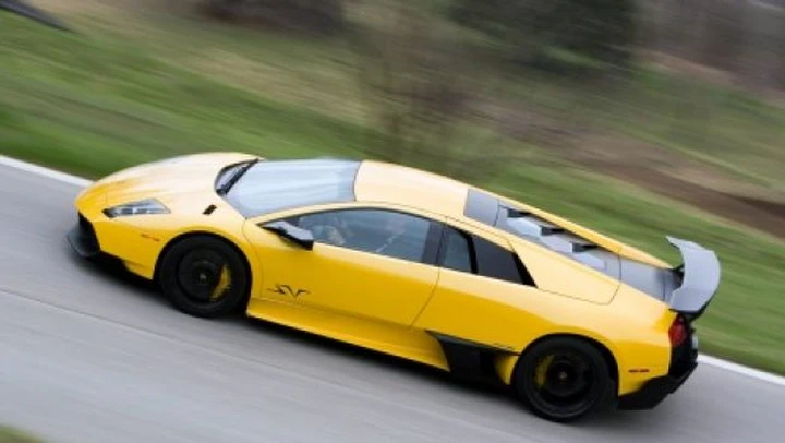 Lamborghini: vendite in calo del 30%. Nel 2011 il ritorno all'utile