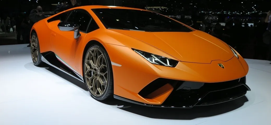 Lamborghini Huracan Performante al Salone di Ginevra 2017 Live [Video]