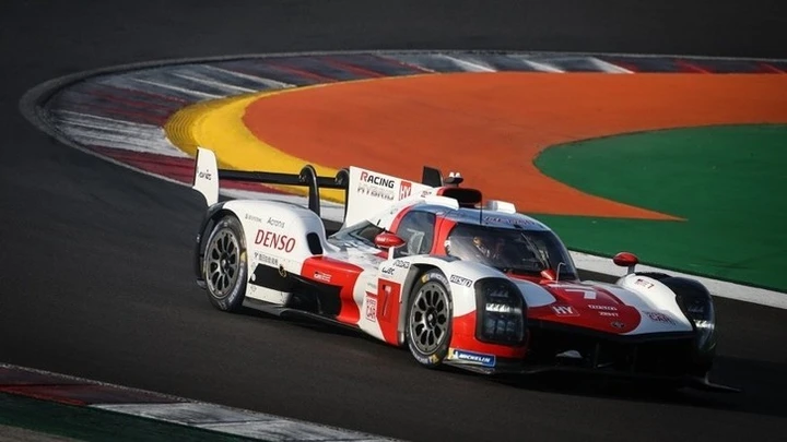 Endurance, 8 ore di Portimao: Toyota si aggiudica la sua prima doppietta